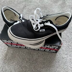 Vans Women's Black and White Canvas Sneakers